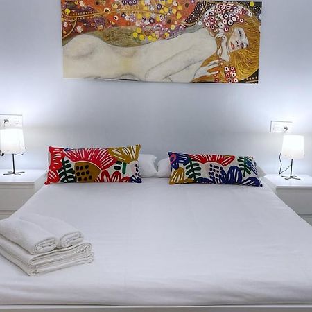 Vt Flat Reformado Con Escritorio De Trabajo Y Wifi Appartement Bilbao Buitenkant foto