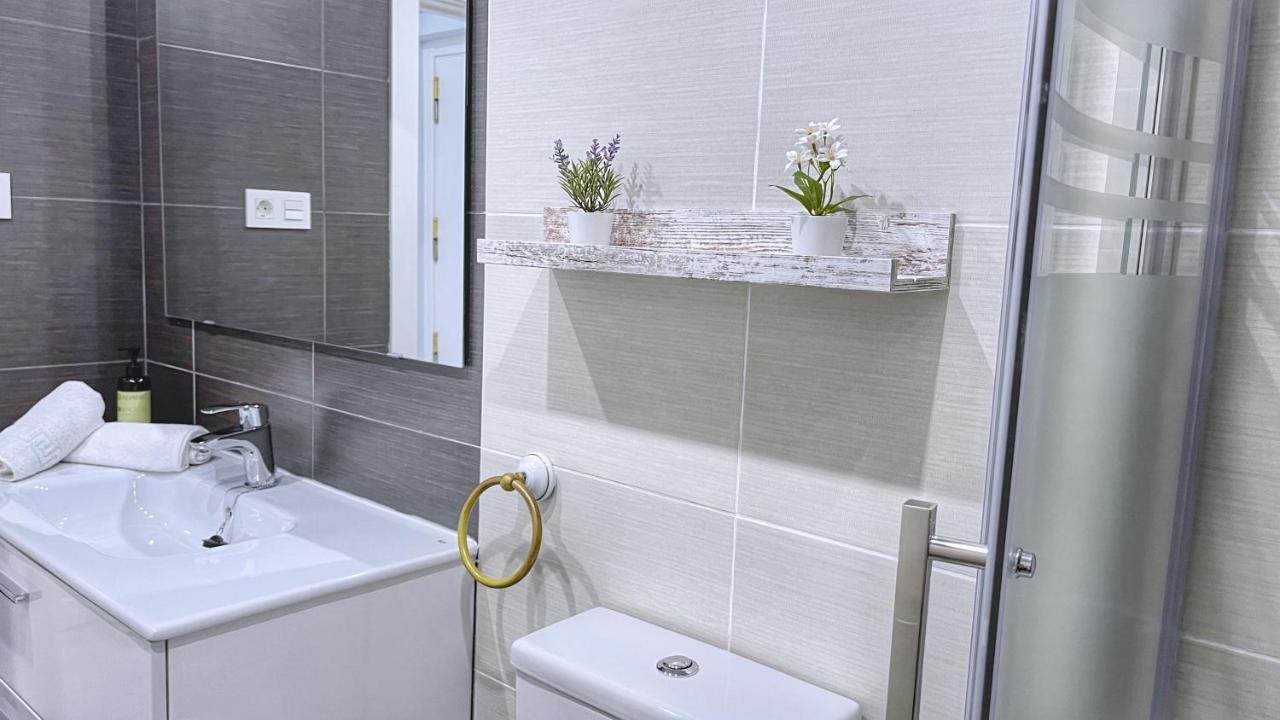 Vt Flat Reformado Con Escritorio De Trabajo Y Wifi Appartement Bilbao Buitenkant foto